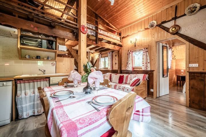 ACCES SUR LA CHAMBRE