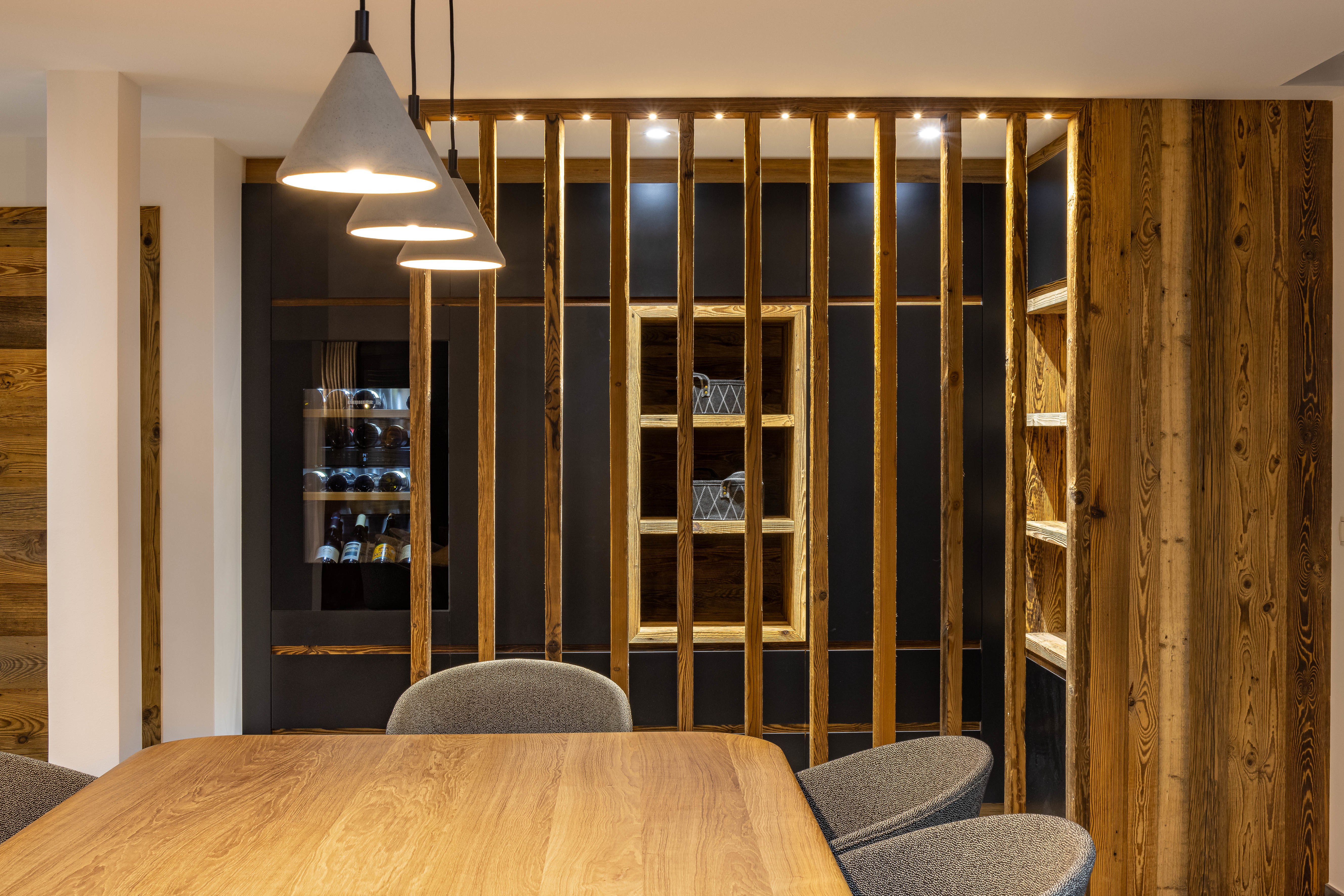 vestiaire avec cave a vins