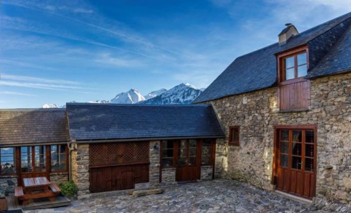 Cour intérieure de la gite Marmotte