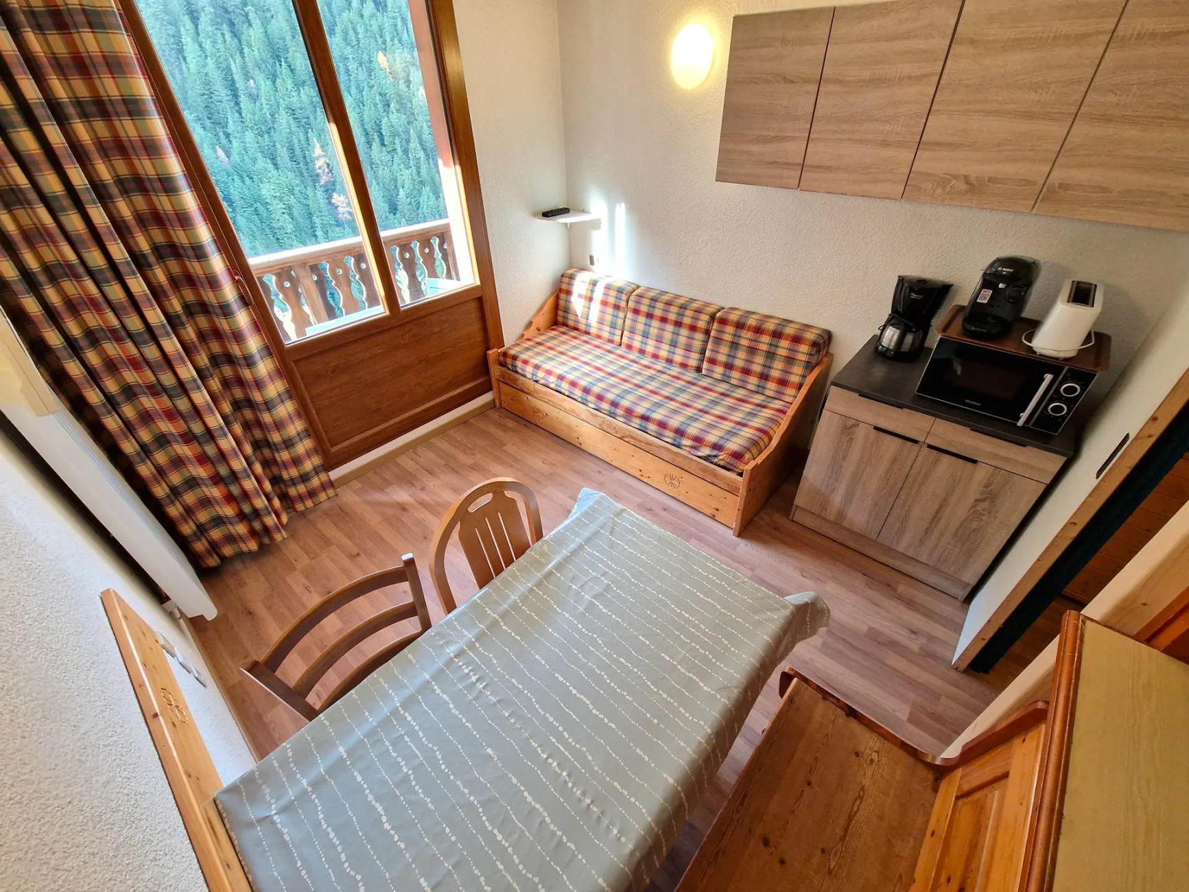 studio 3 personnes en plein coeur station 19m²