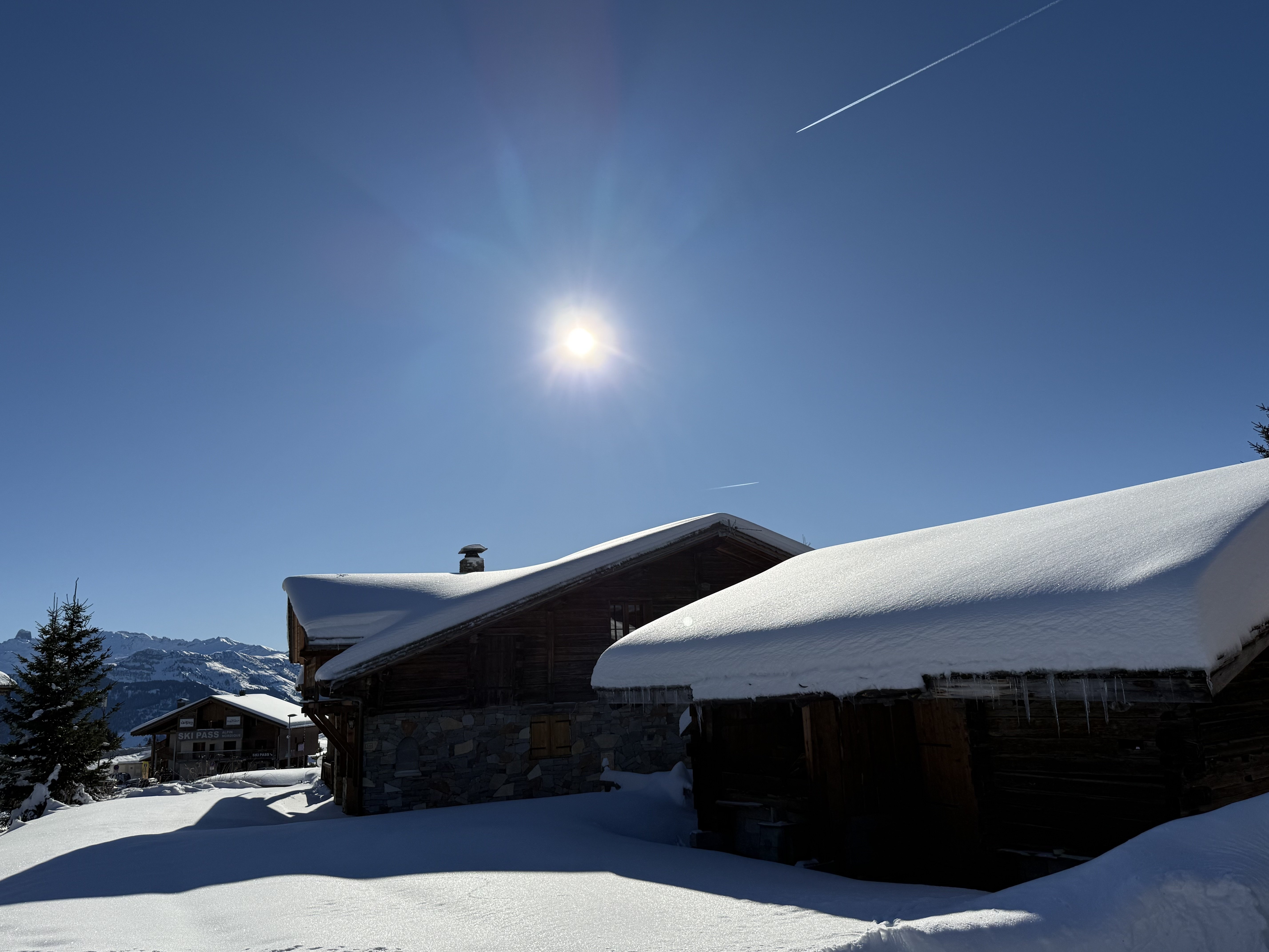 Chalet Exalta sous la neige