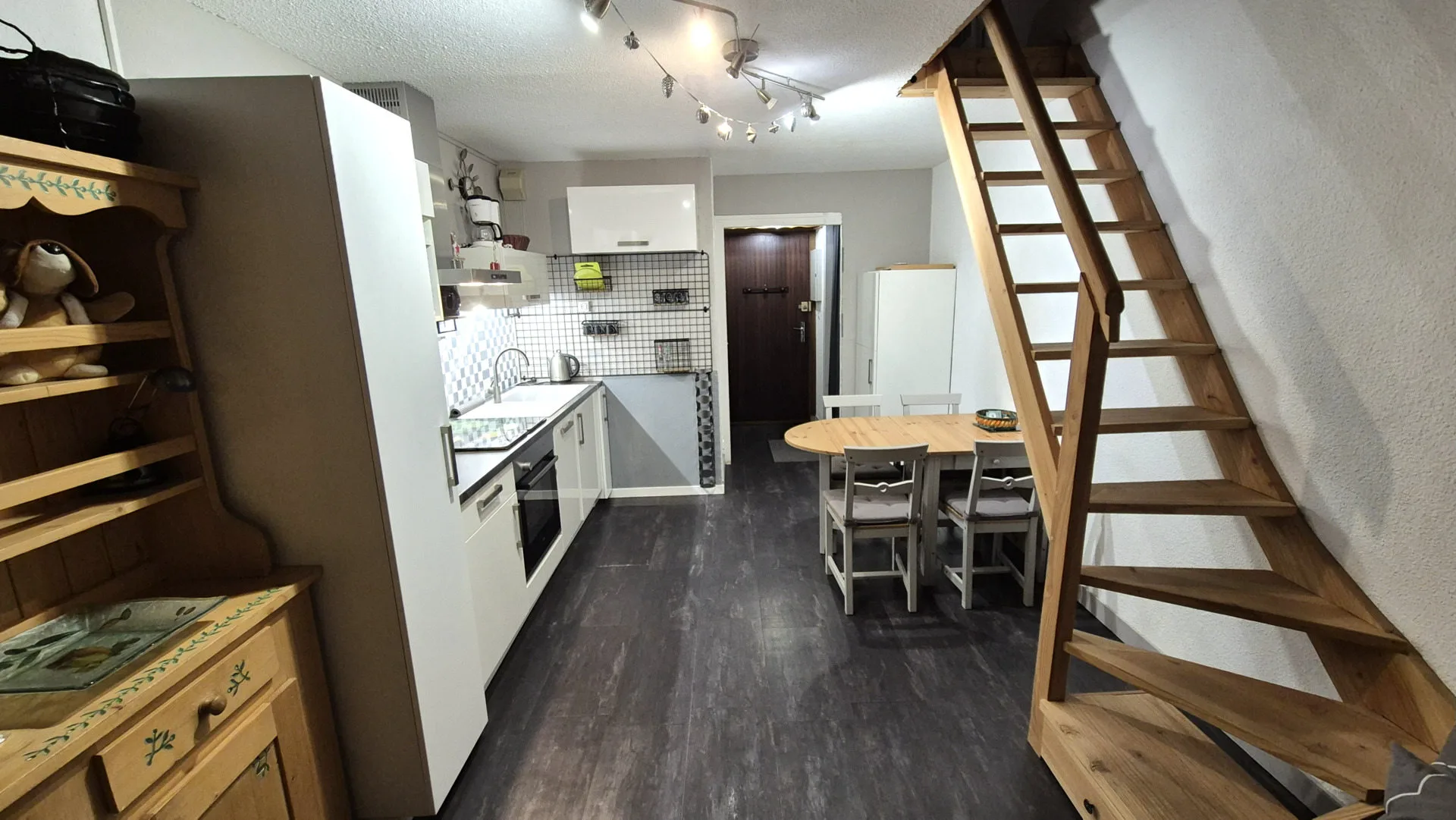 studio+mezza 4 personnes en petite résidence calme