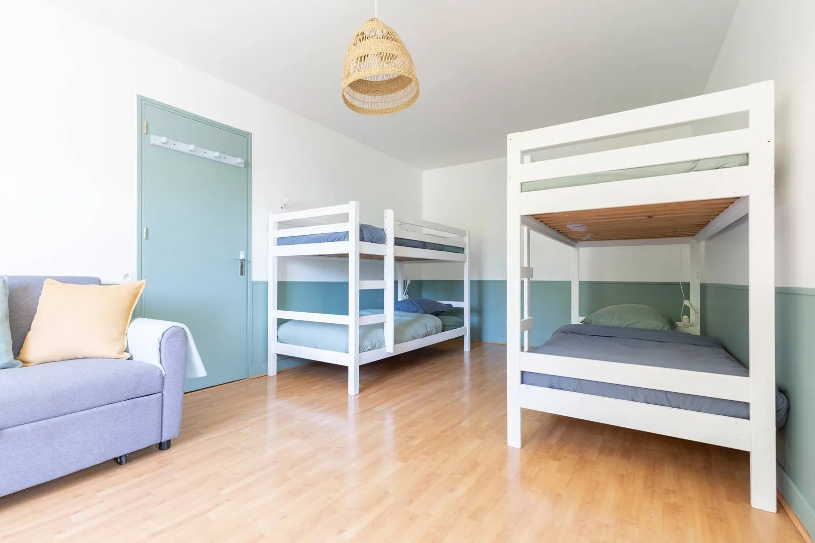 CHAMBRE 4