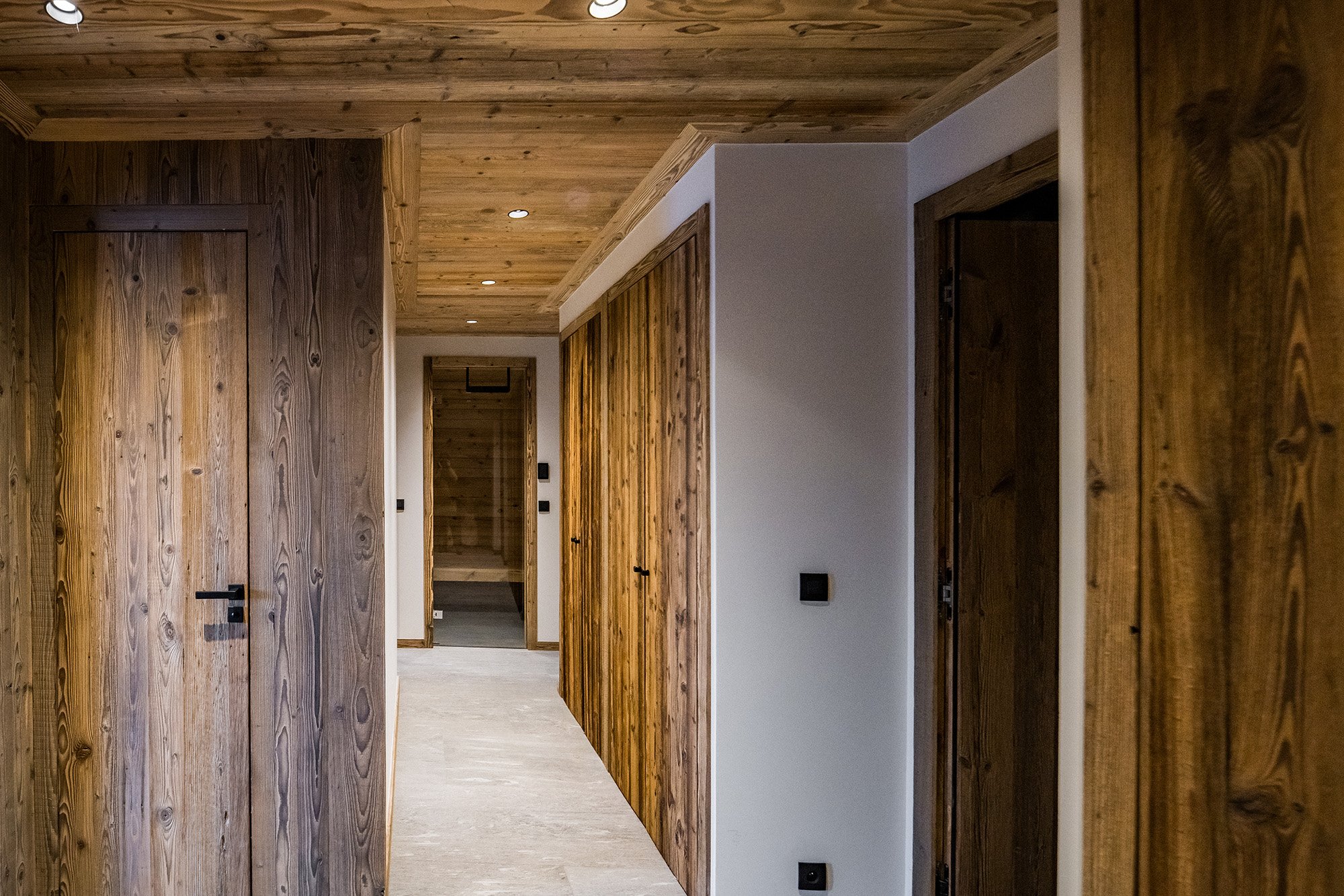 sauna ski room 