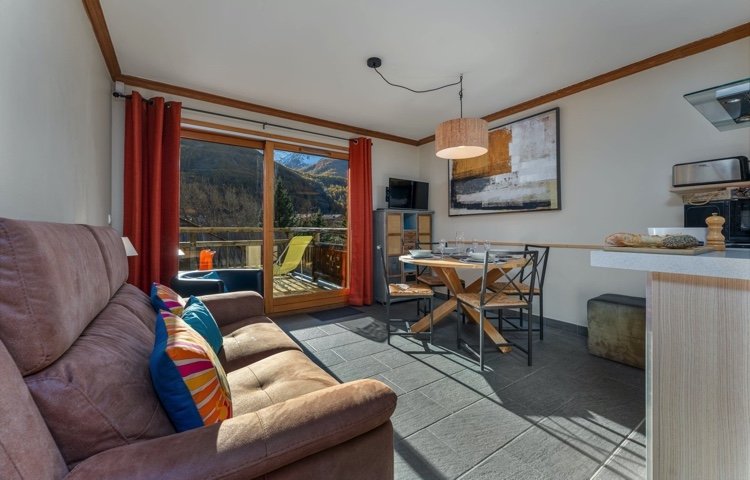 Séjour vue terrasse