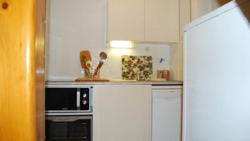 cuisine avec Four/ Micro onde/ Lave vaisselle