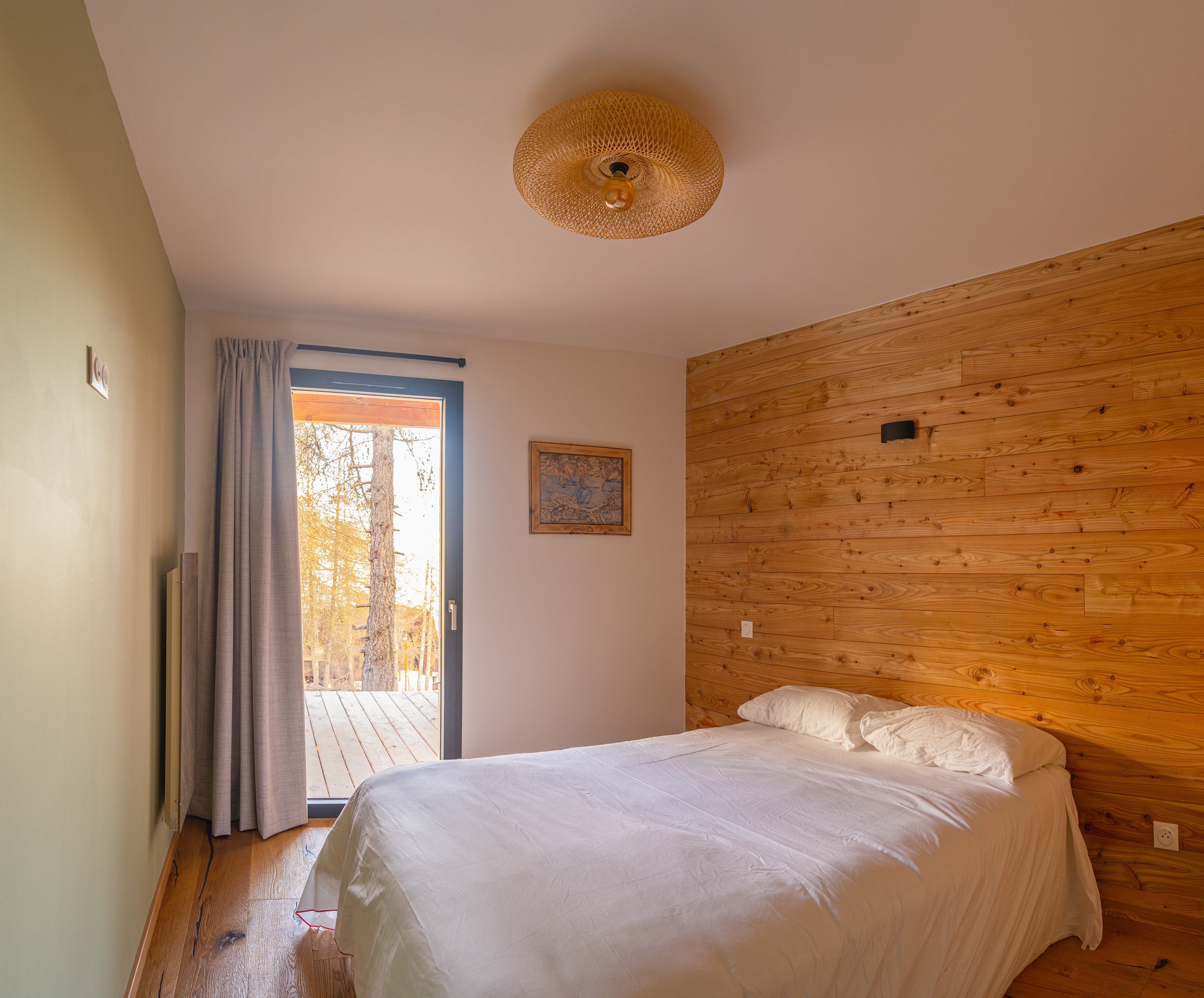 Chambre  confort  =  3  chambres x 2 + 1 chambre x 4 places