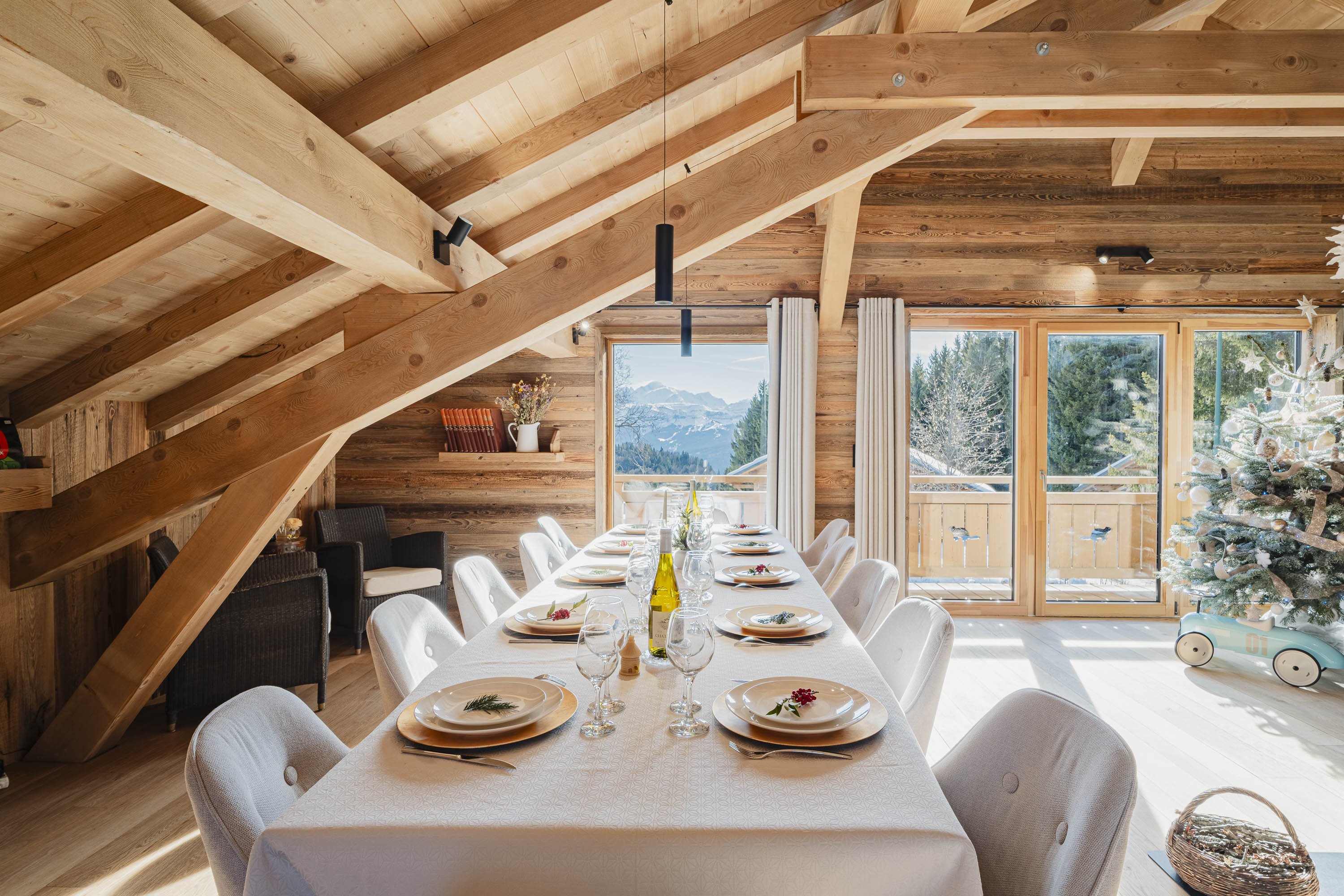 Salle a manger vue sur Mont-Blanc