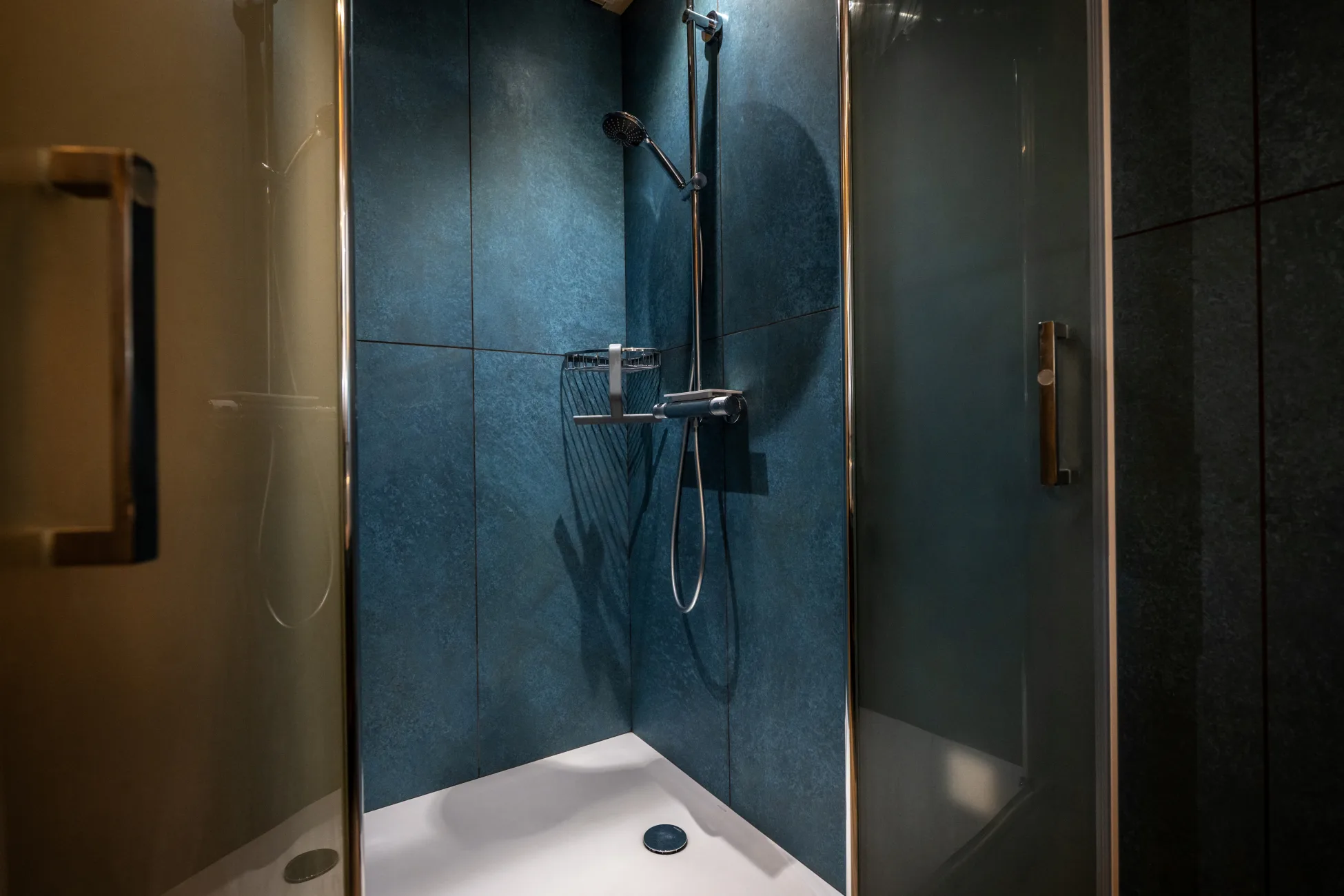 Salle de bain commune Chambre 1 & 2
