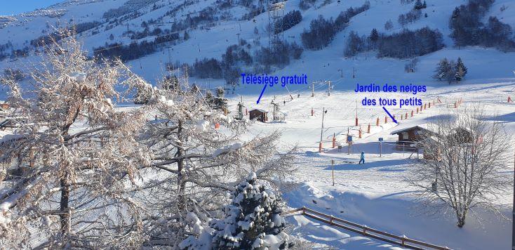 vue de la fenêtre du studio
