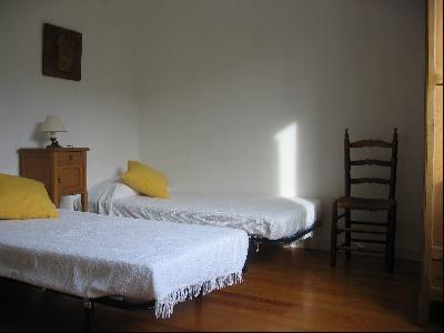 Chambre Sud avec 3 lits 1 place