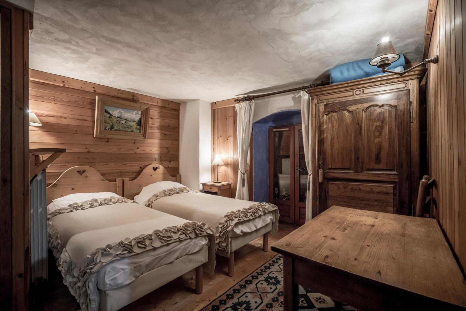 chambre 1 avec douche en suite