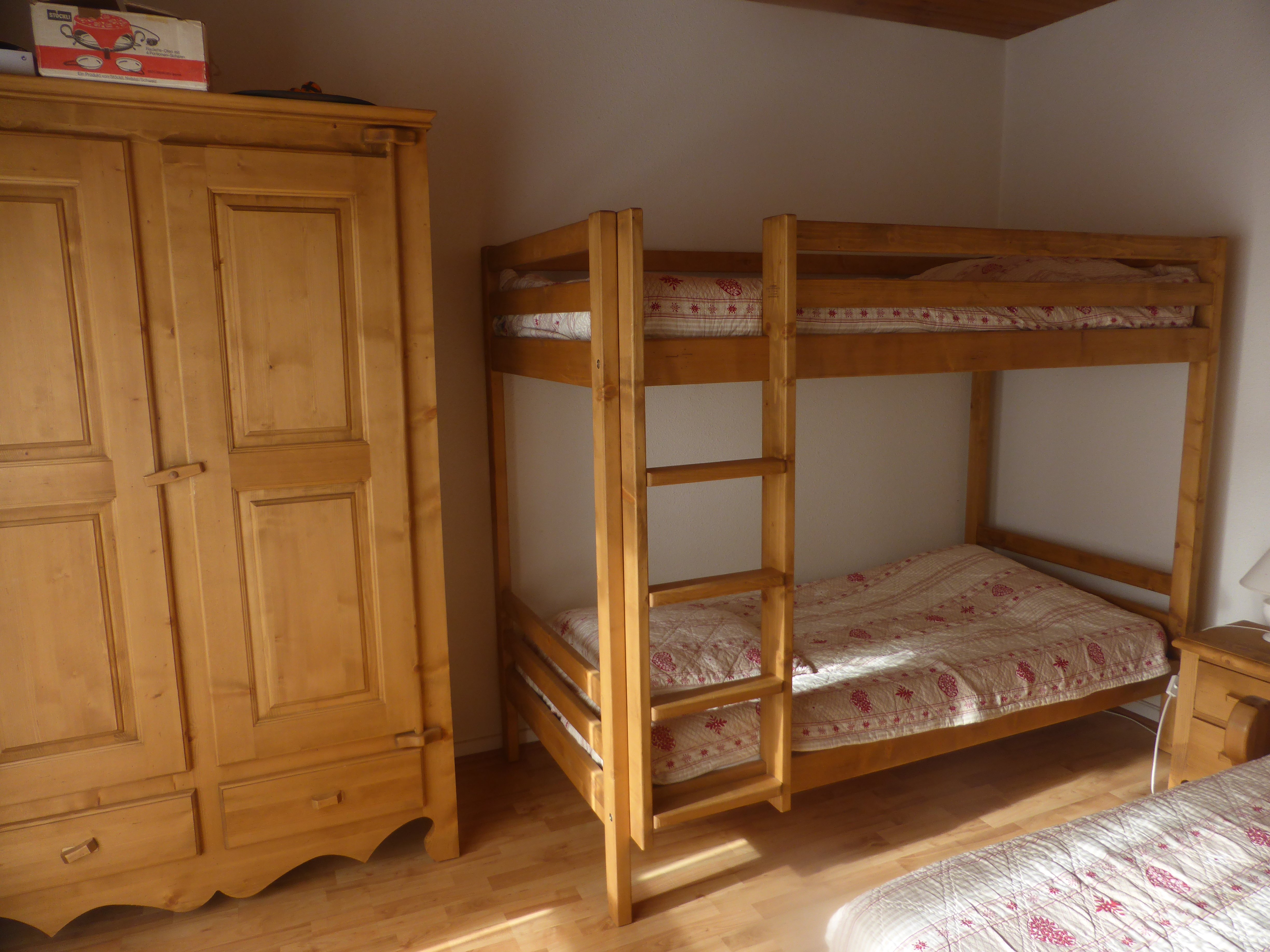 Chambre: Lits superposés