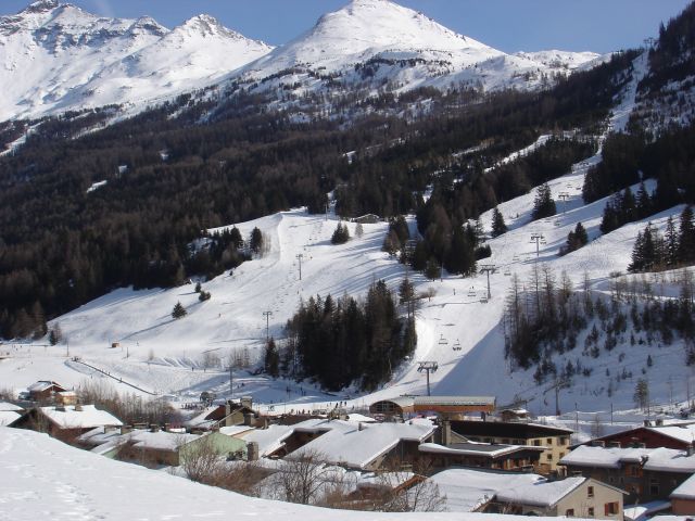 Les pistes de ski au départ de Val Cenis Lanslebourg