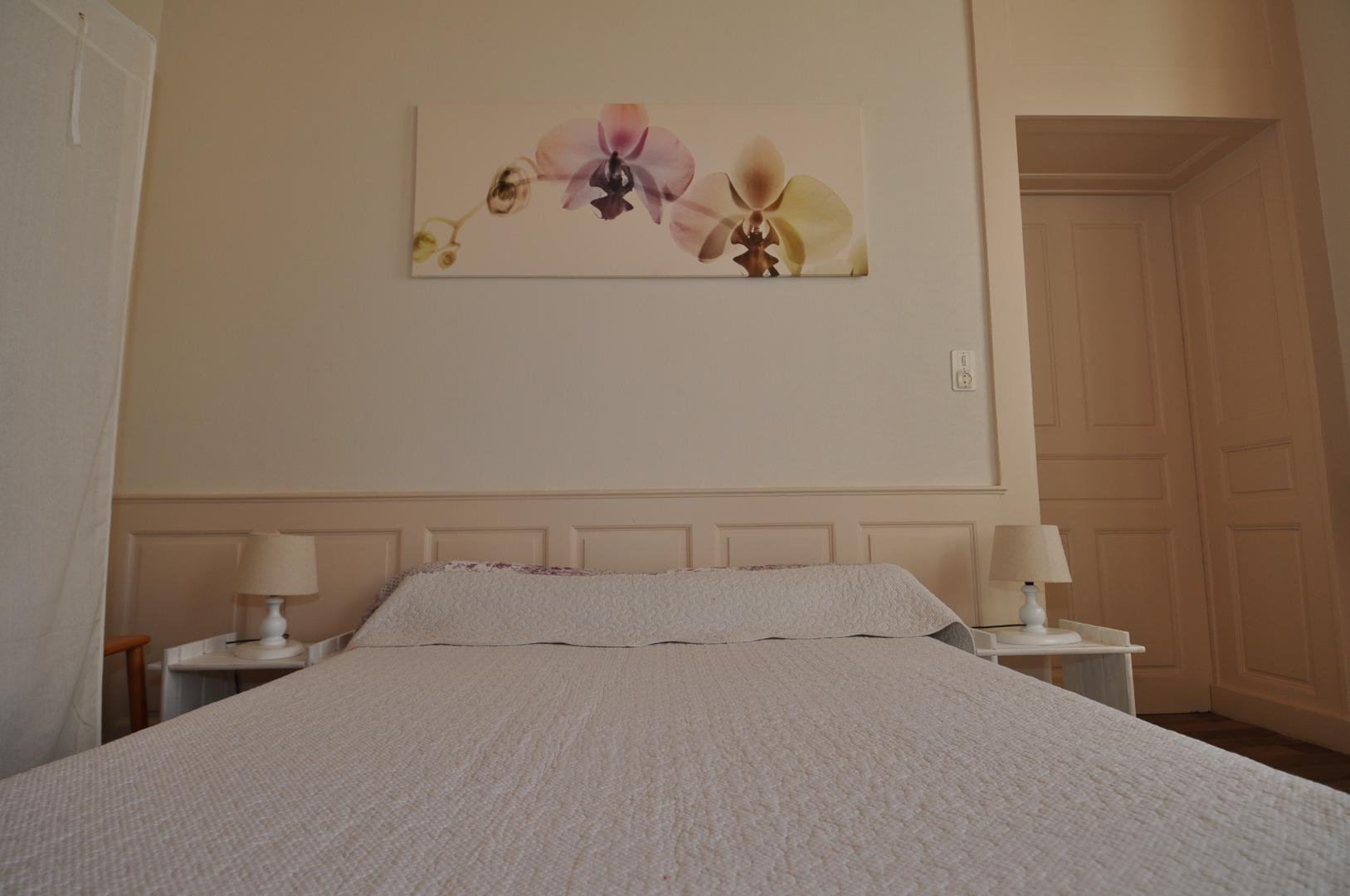 chambre n°1 lit 2 personnes
plus 2 lits superposés