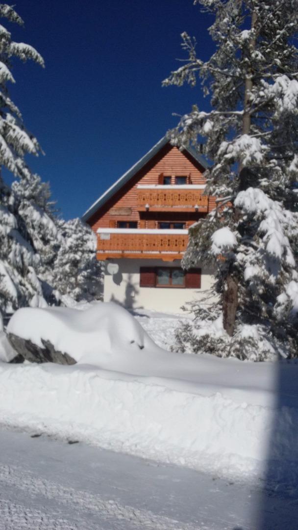 CHALET LE LAPIAZ APPARTEMENT RDC.....  HIVER