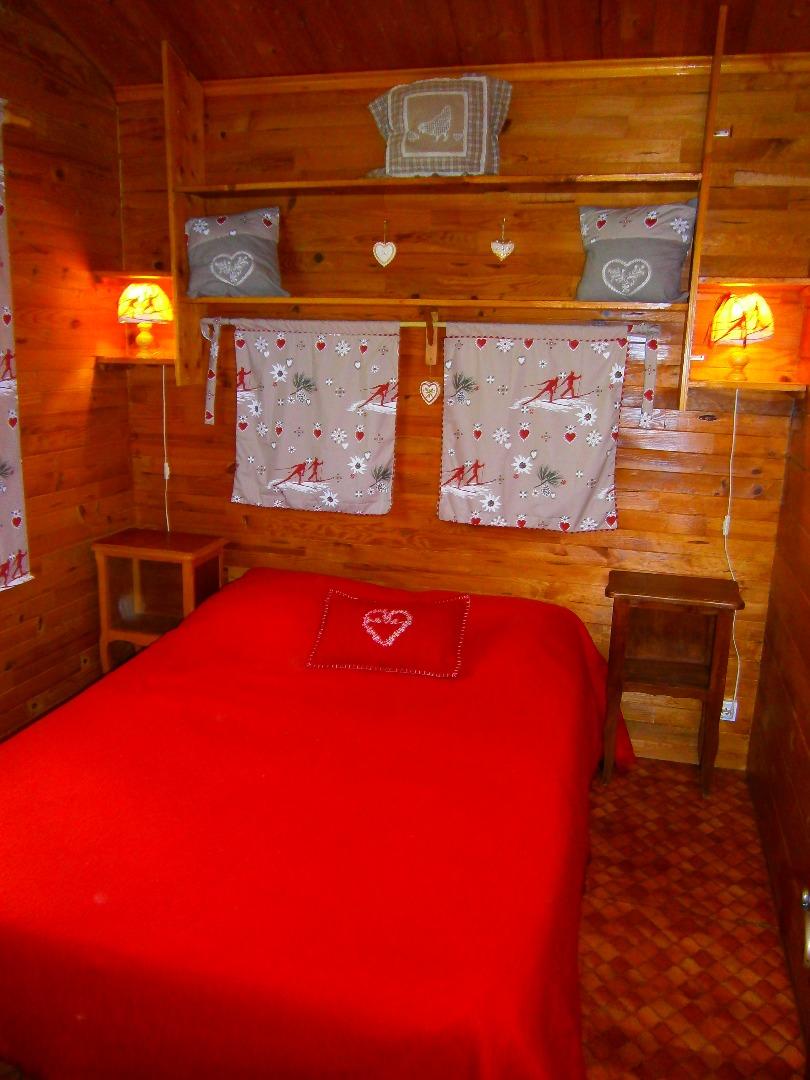1ERE CHAMBRE AVEC LIT 2 PLACES