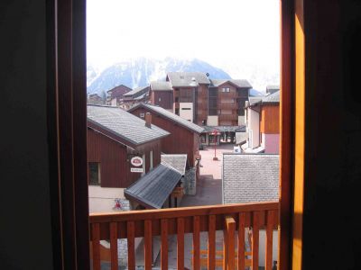 face au balcon, le bourg piétonnier de Vallandry