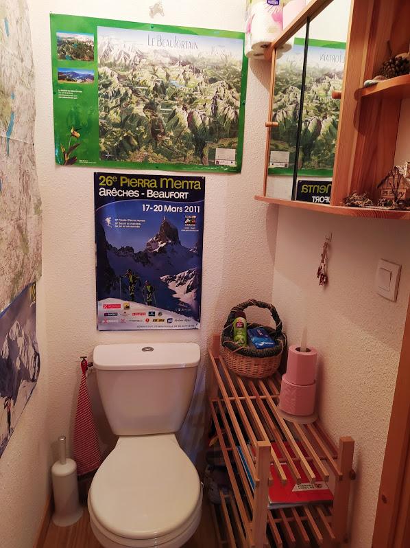 WC 
Caillebotis pour chaussures