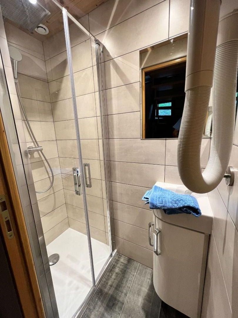 Salle de bain #3 dans le couloir