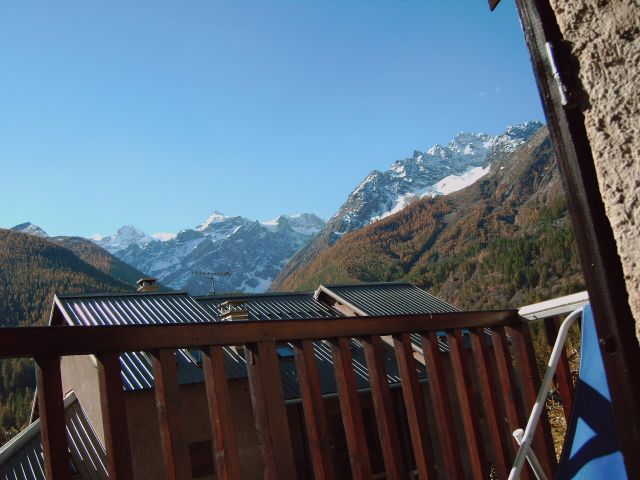 Vue du balcon l'été (suite)