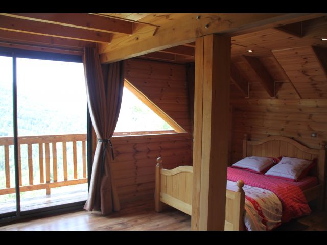 3 (ou 4) chambres familiales spacieuses
3 (ou 4) chambres plus intimes