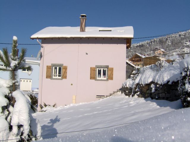 En hiver vu du jardin