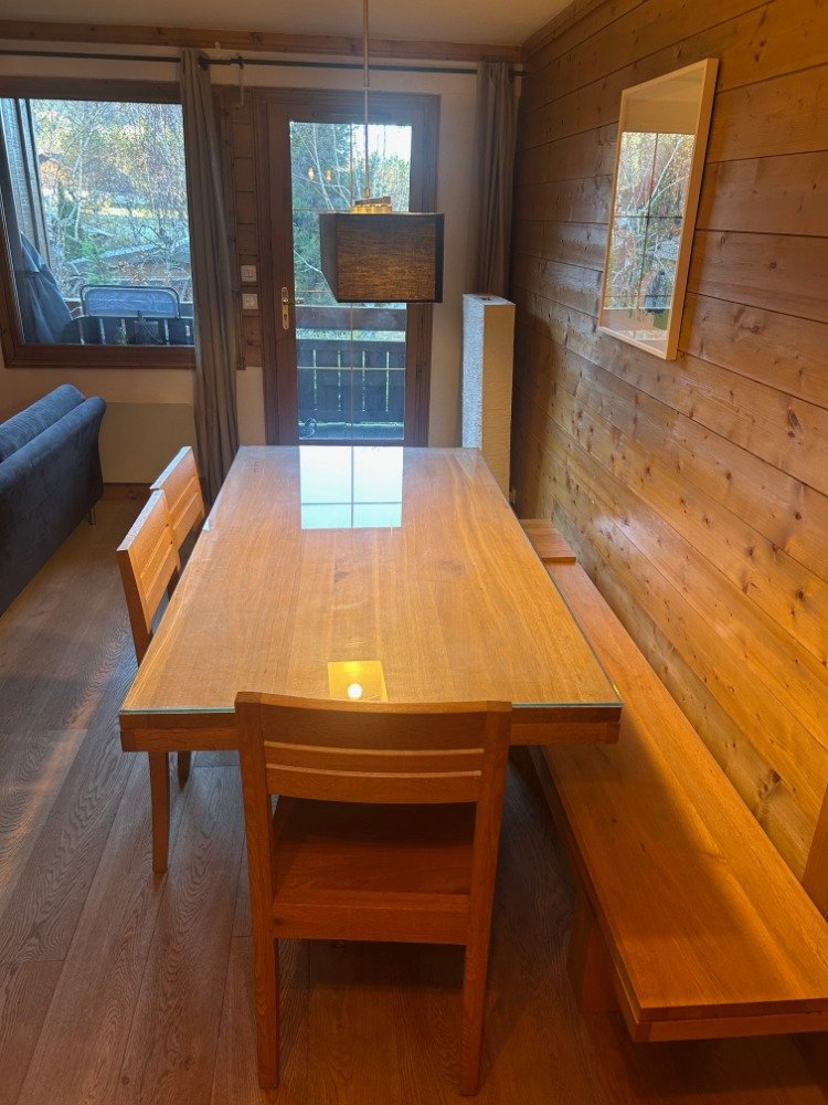 Table à manger R+1