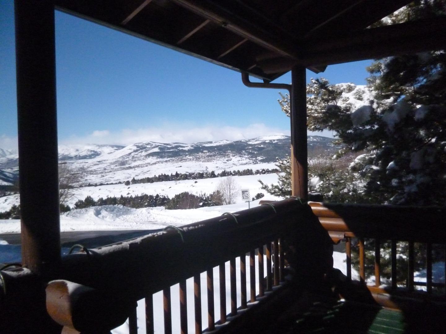 Vue  imprenable sur la Cerdagne 
HIVER 