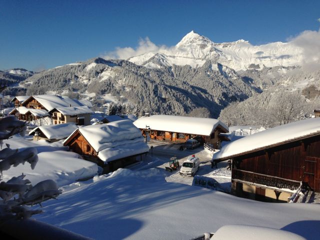 Vue du Mont Charvin (Ouest) depuis la chambre 4