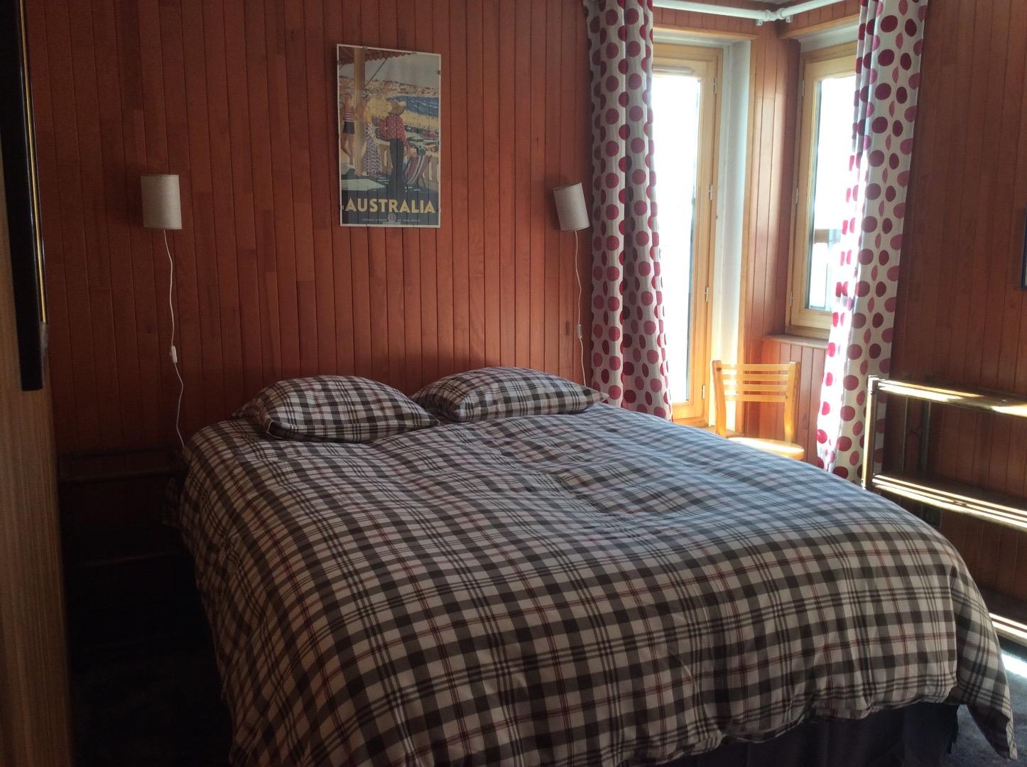 Chambre avec un lit en 160*200