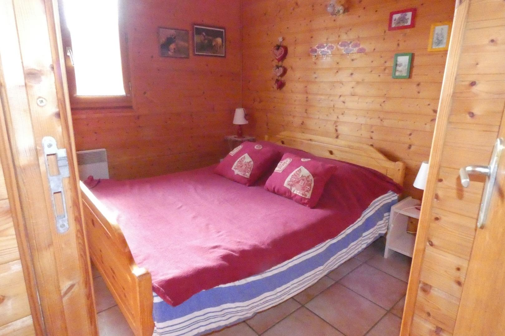 RDC Chambre avec lit double 