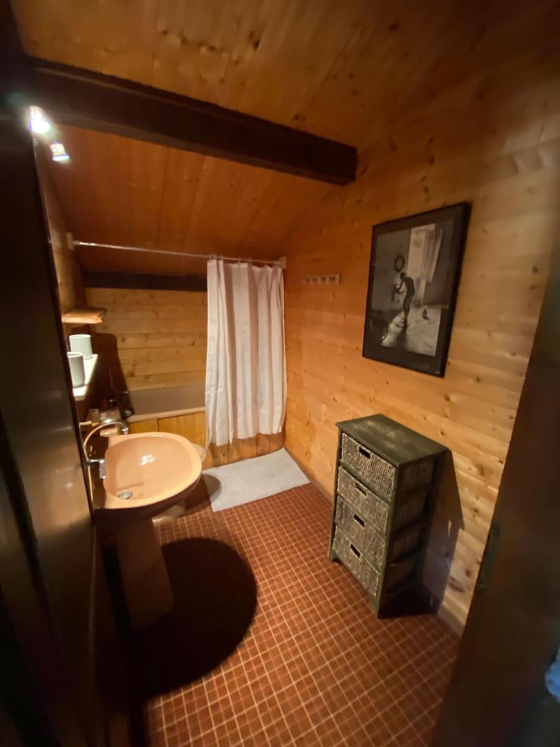 la partie du haut - salle de bain