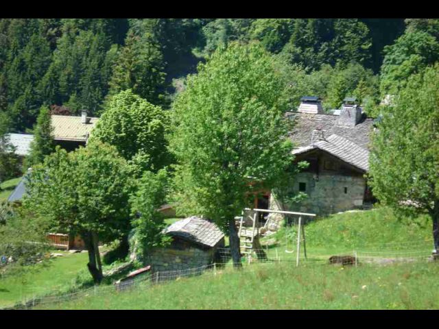 Batiment du four dans le hameau du Biollay