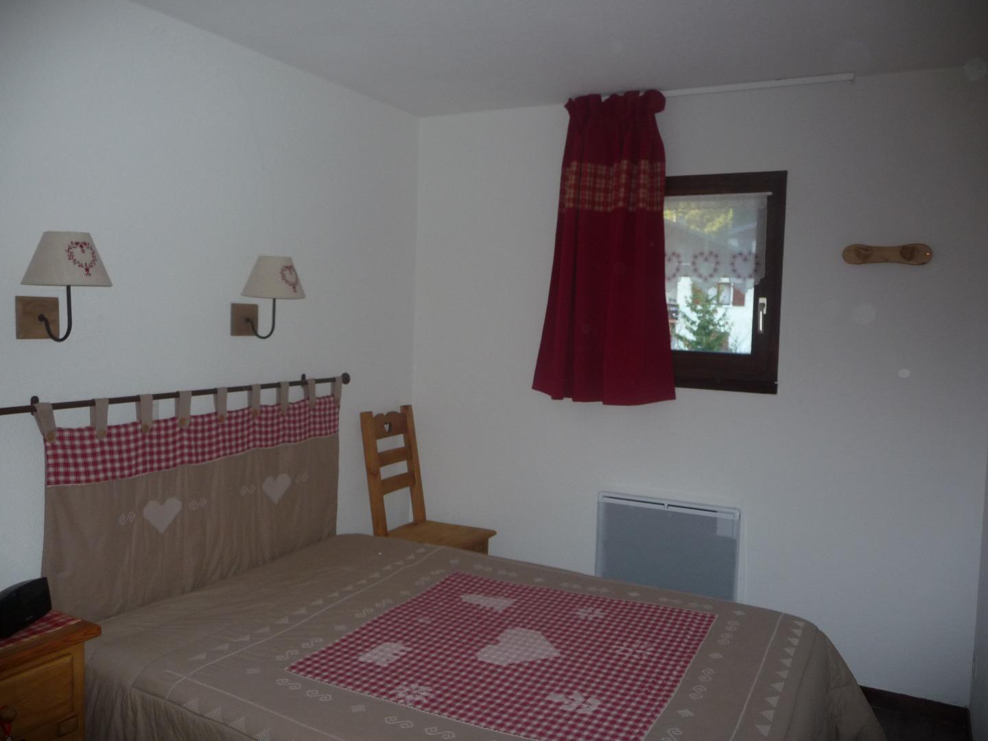 Grande chambre fermée