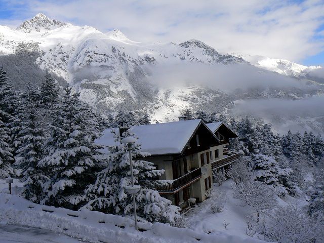 Superbe vue sur la vallée et les sommets de la Vanoise