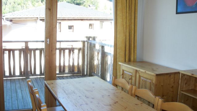 HIVER Séjour    coin repas