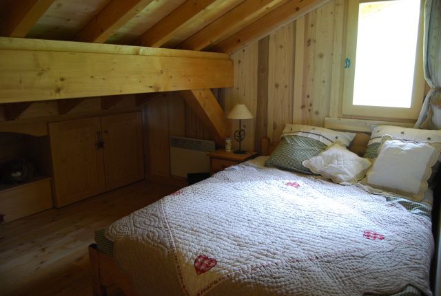 3eme chambre "enfant" lit en 140/200 + 2 matelas en 90/180 