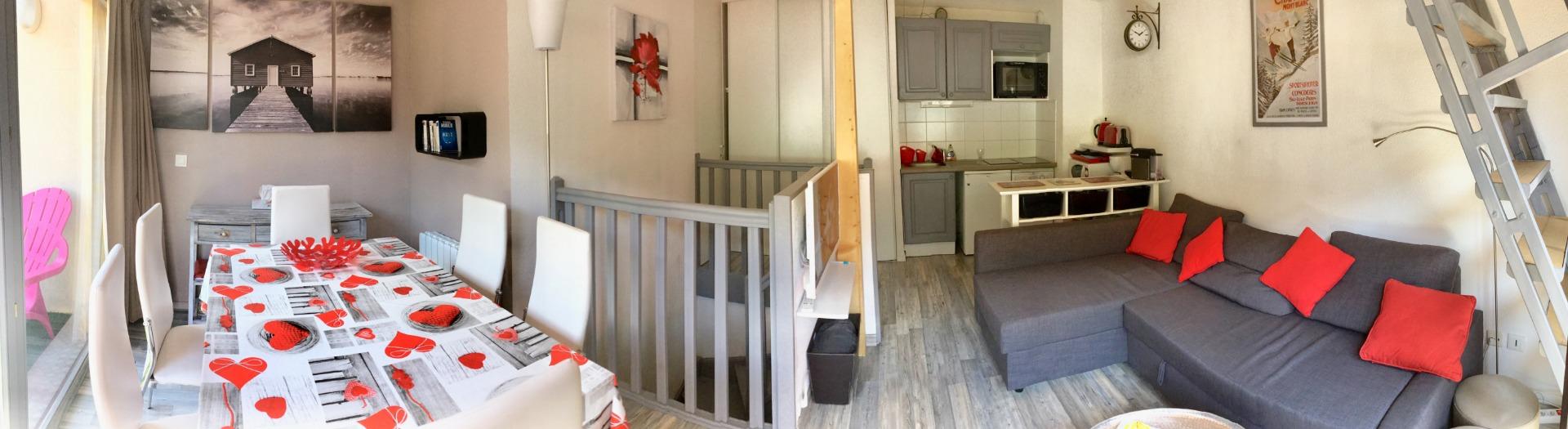 Panoramique pièce de séjour