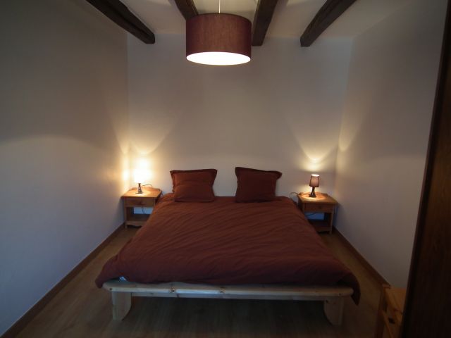 Chambre 2 avec lit double de 160
