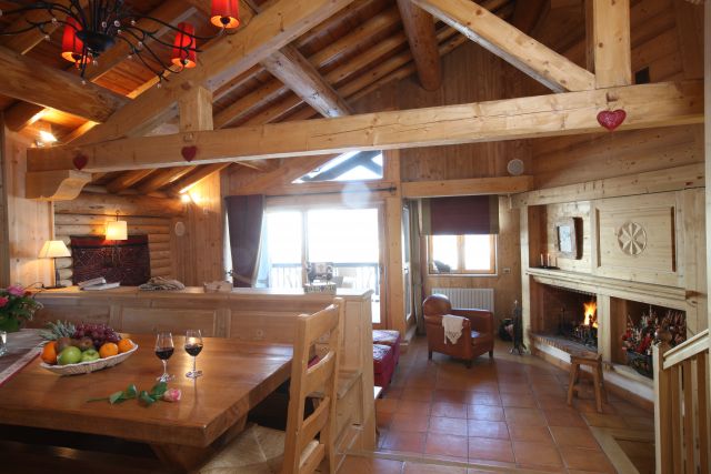 Salle à manger avec la vue sur Val d'Isère