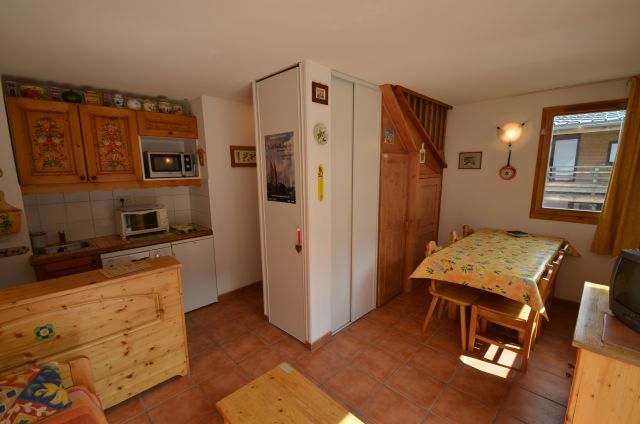 Salon, cuisine et séjour
