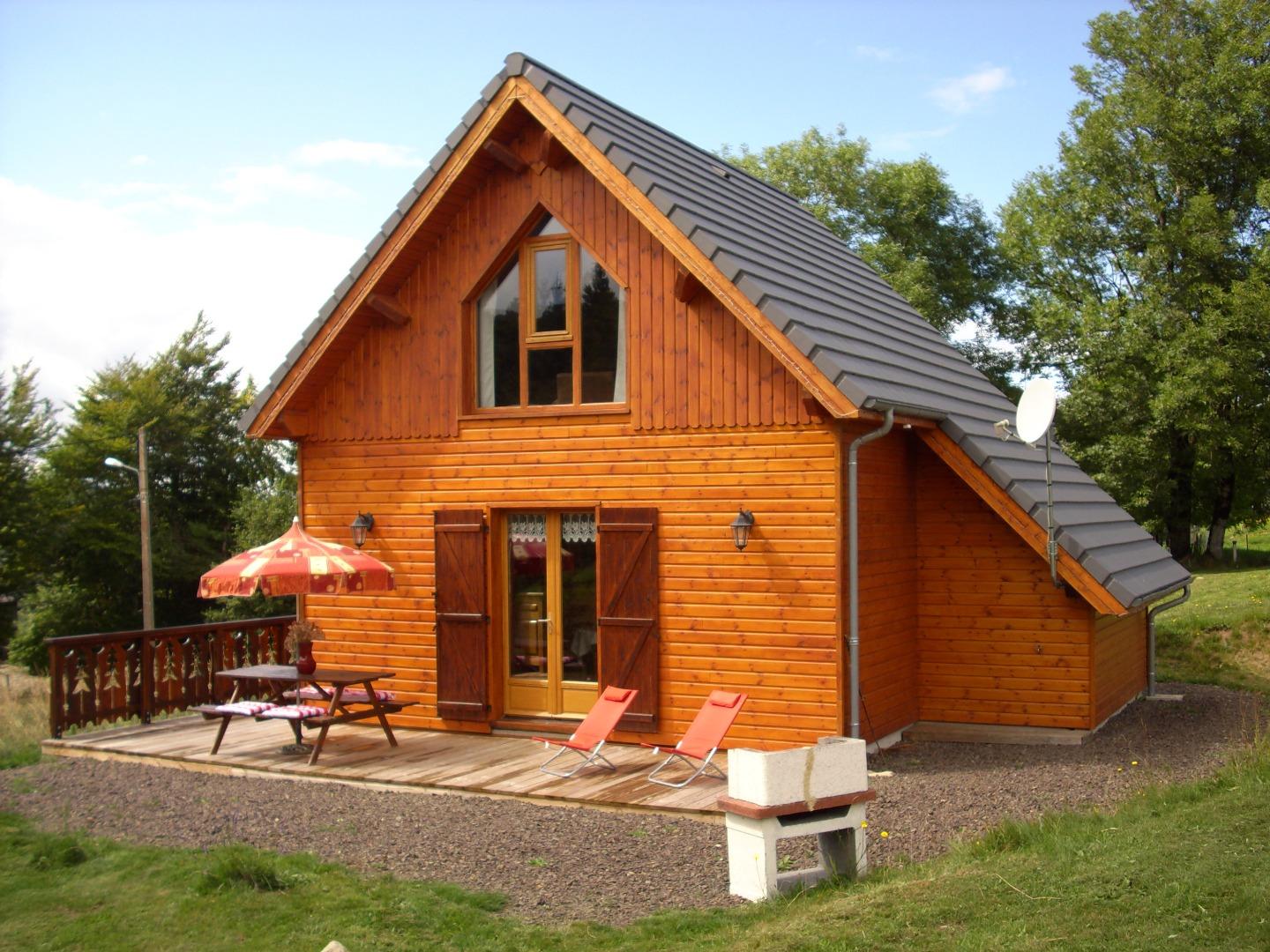Chalet N°2 en été coté Sud