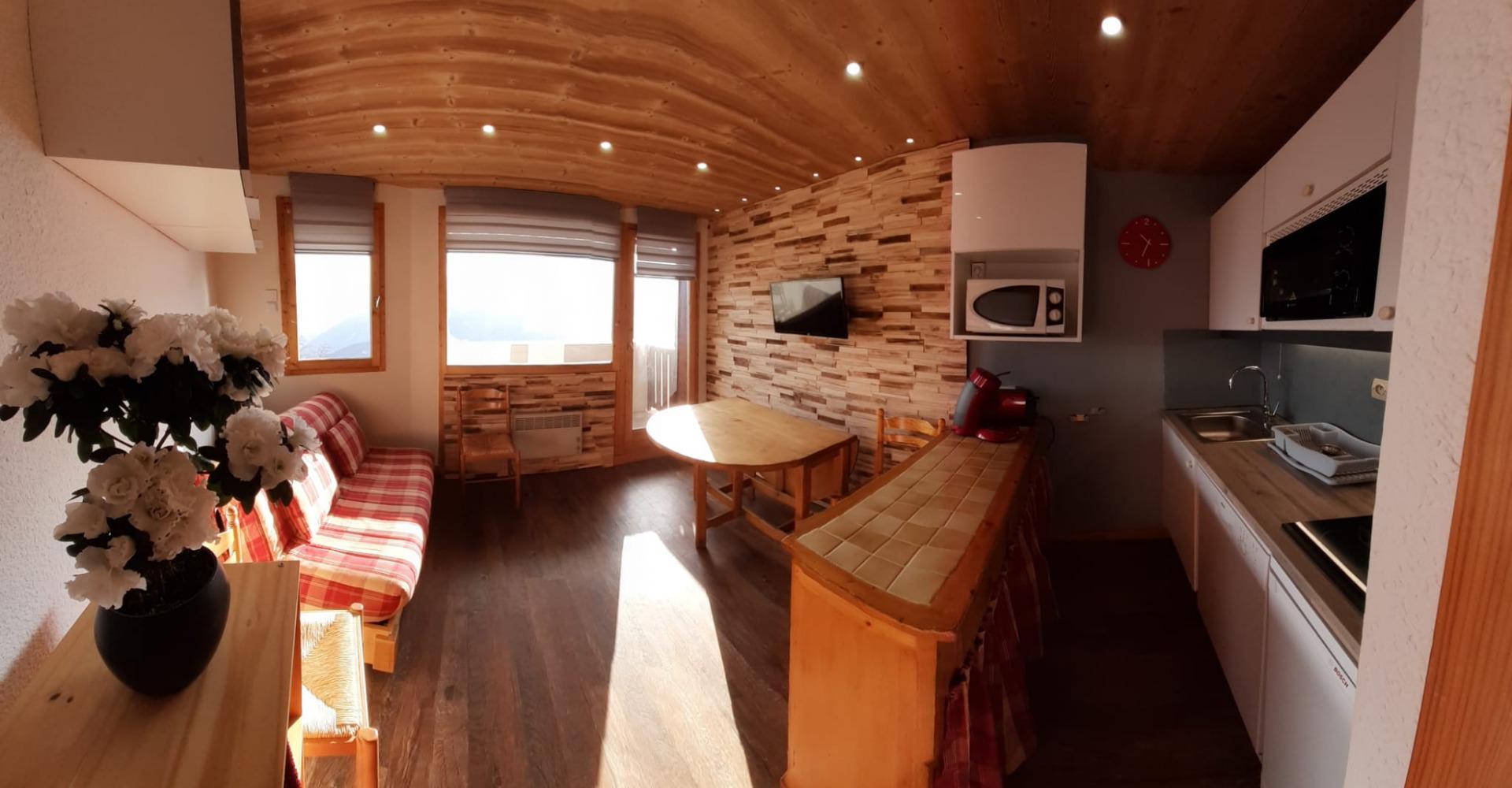 vue panoramique séjour cuisine