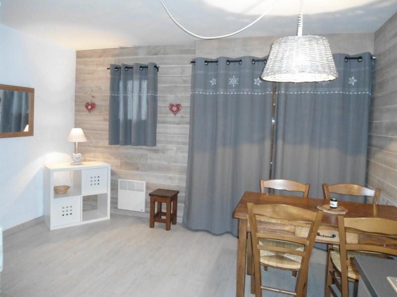 COIN REPAS - Studio LE CHARVIN