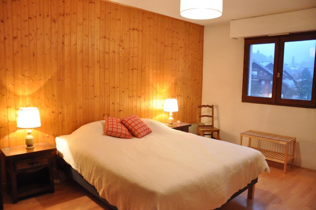 1 Chambre ( 1 lit en 160 cm )
