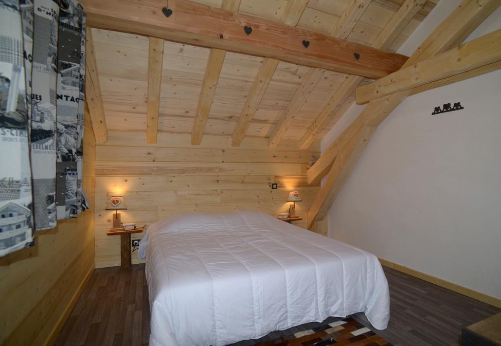 chambre double chalet étoile polaire
montagne le corbier les sybelles savoie alpes