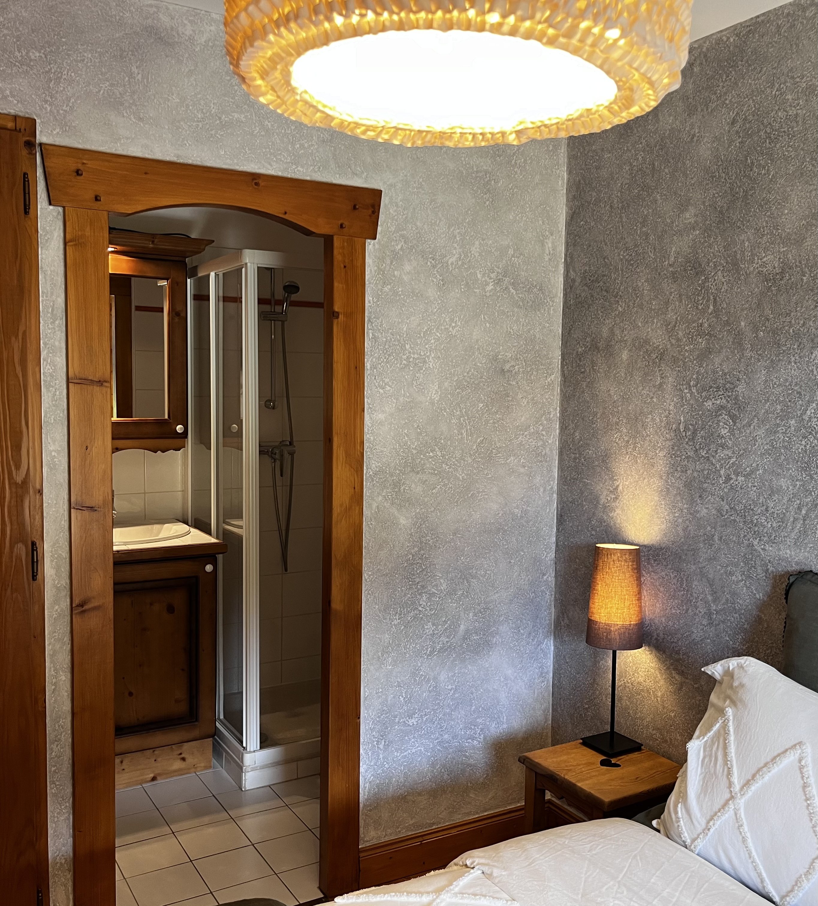 Sdb privative chambre principale 