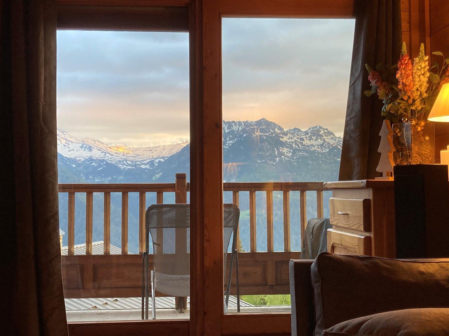 Chalet L'Esquirol, Vue de la terrasse