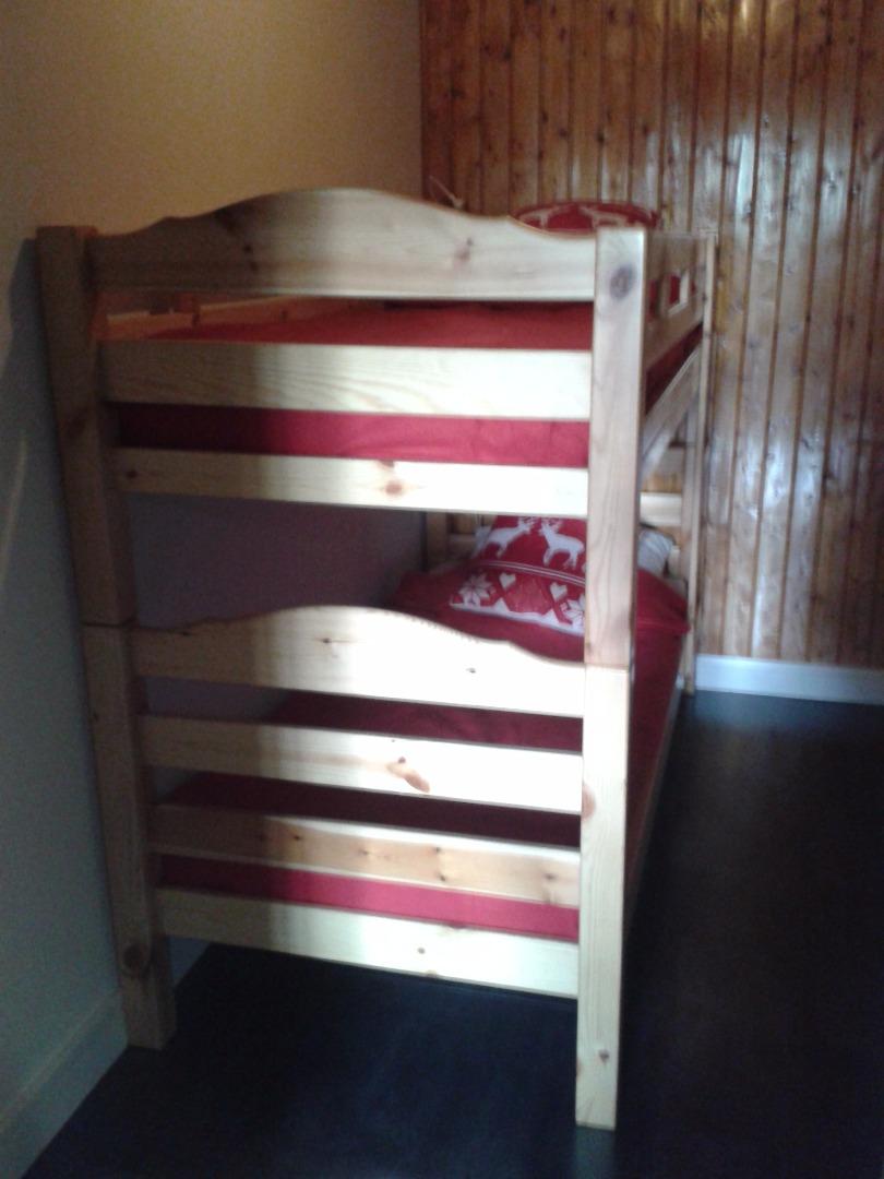 Chambre 2 appartement arrière 